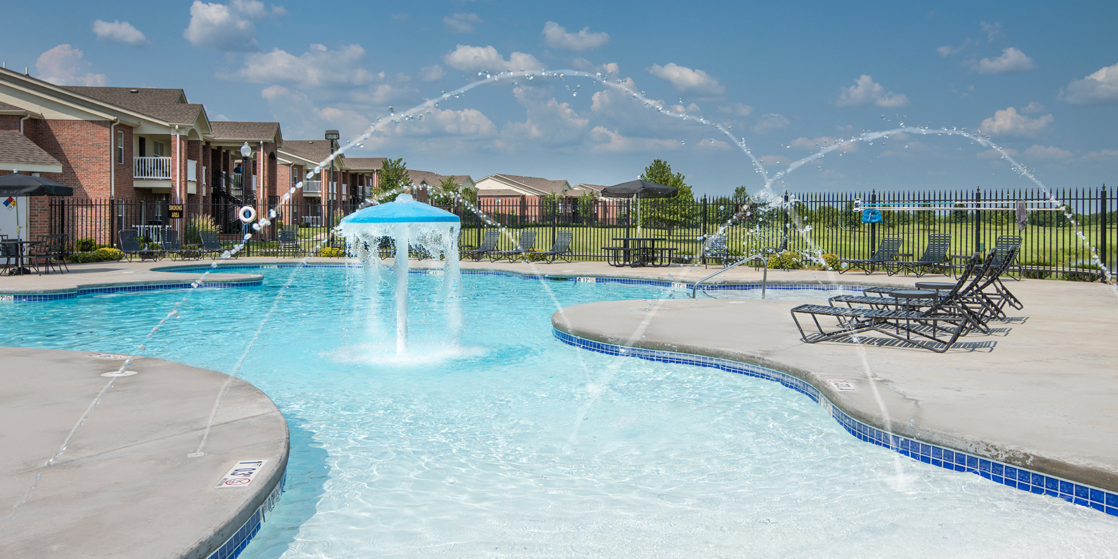 The Fairways at Grand Summit I Apartments in Grandview, MO